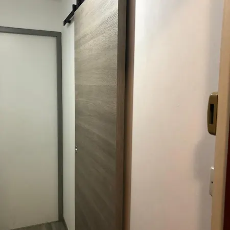 La Genette Apartment